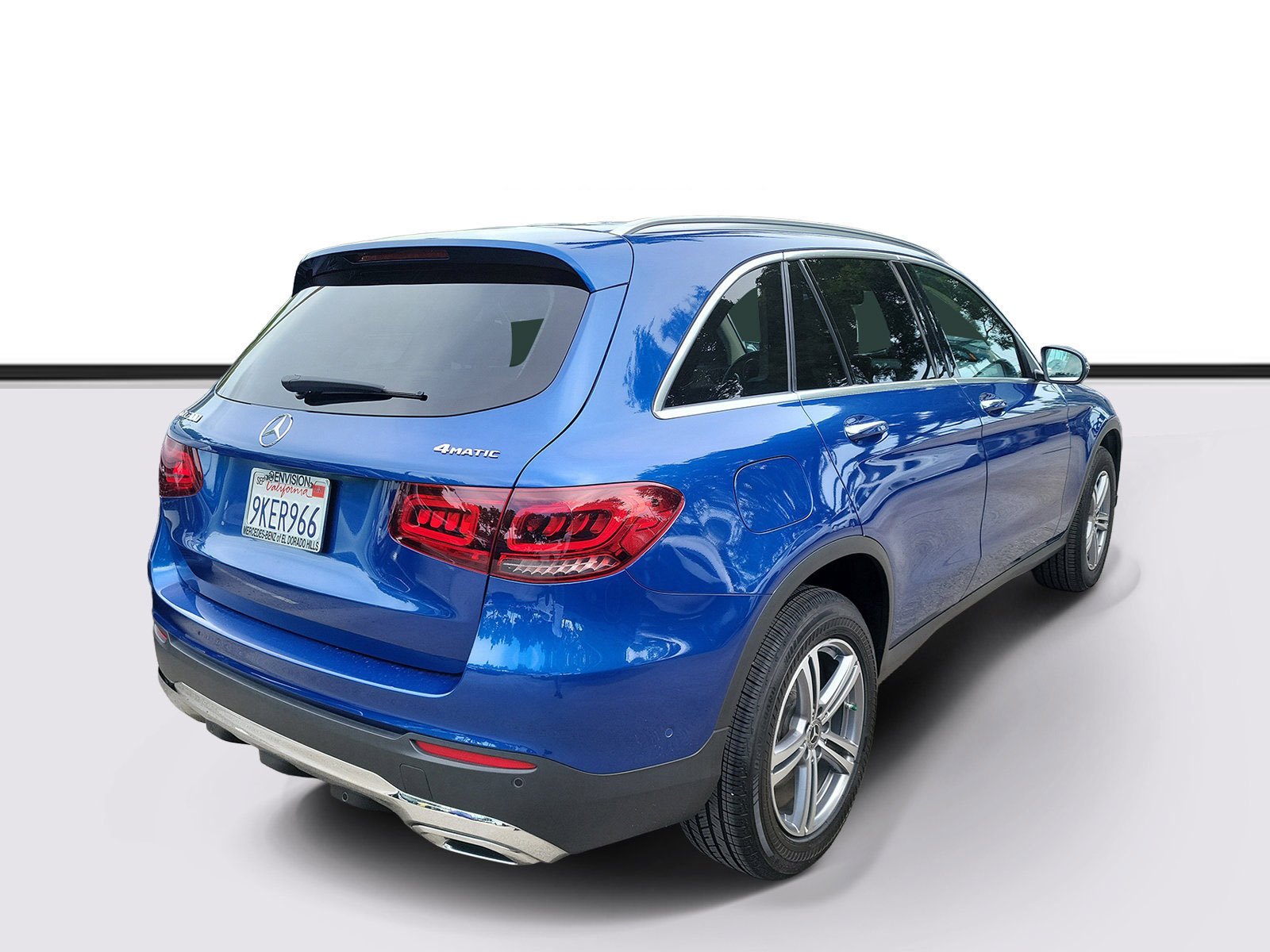 Used 2022 Starling Blue Metallic Mercedes-Benz GLC 300 image 4
