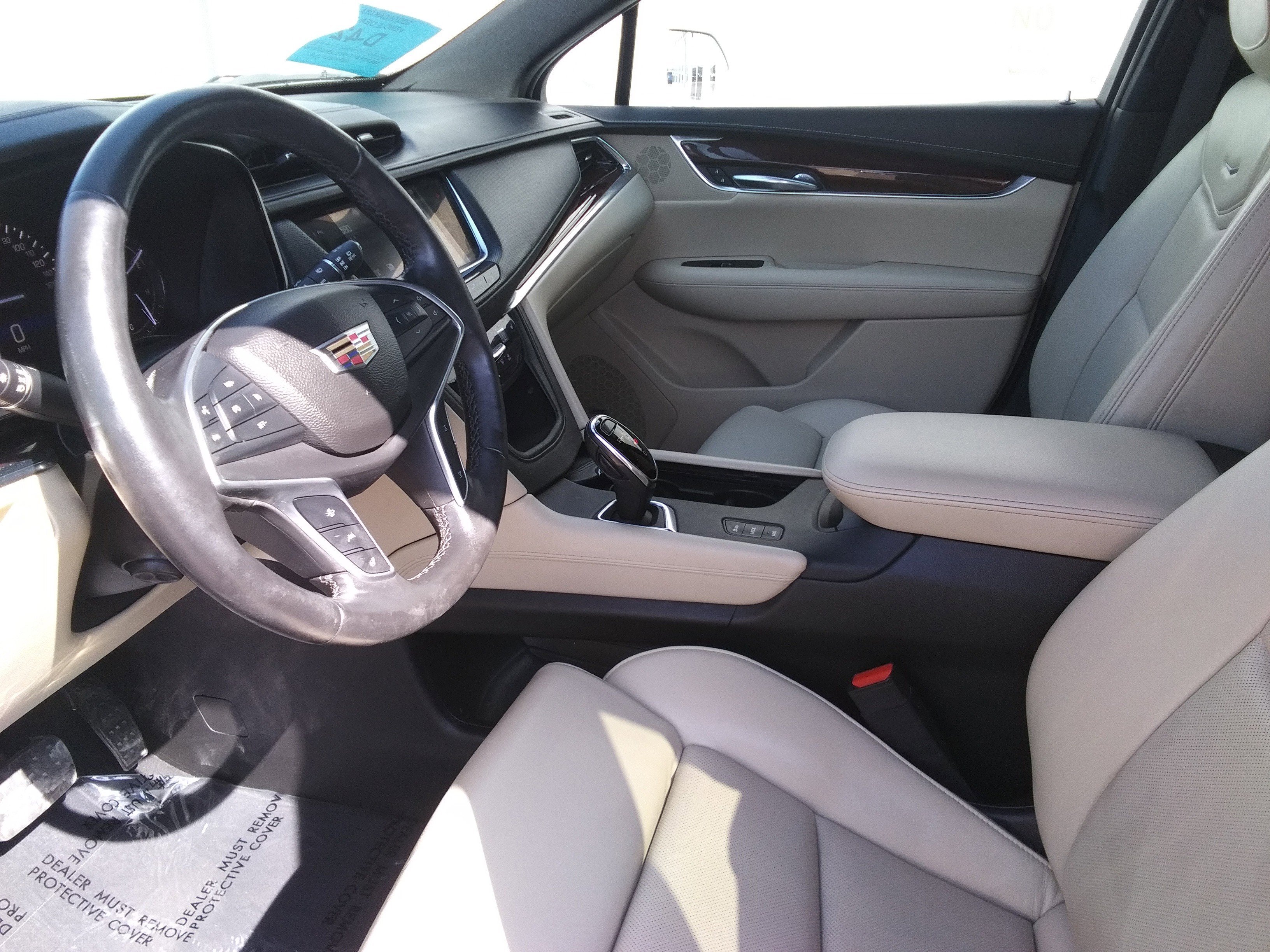 2017 Cadillac XT5 Luxury photo 4