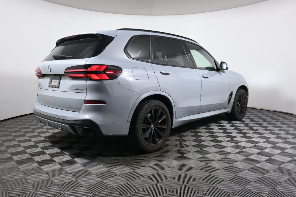 Certified Used 2024 Gray Metallic BMW xDrive40i image 7