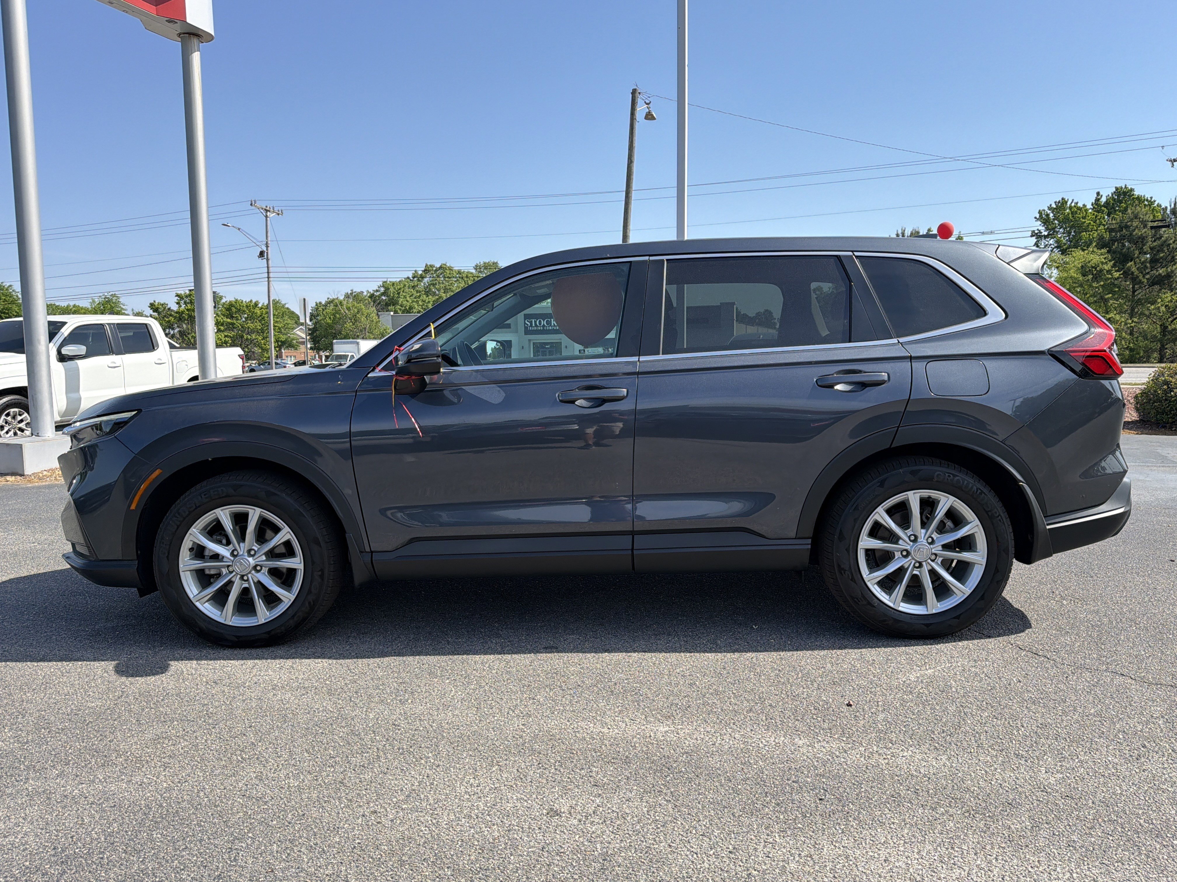 Used 2024  Honda EX image 25
