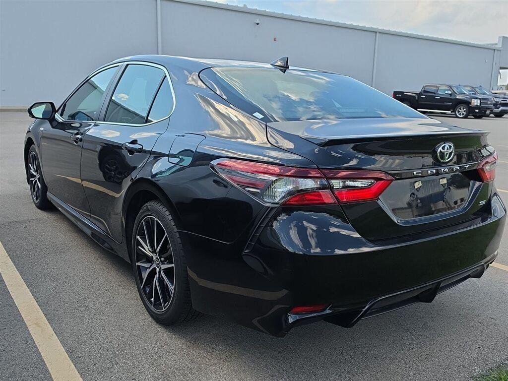Used 2023 Midnight Black Metallic Toyota SE image 4