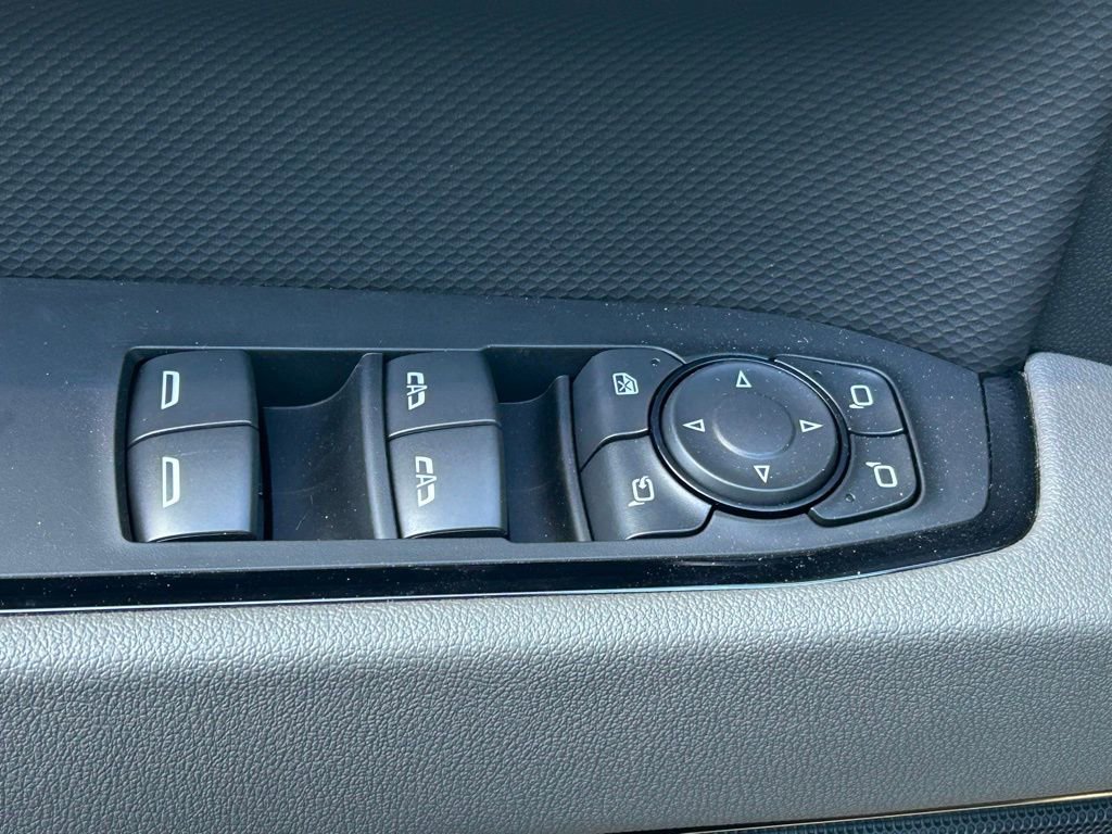 2025 Chevrolet Silverado 1500 ZR2 - Photo 31