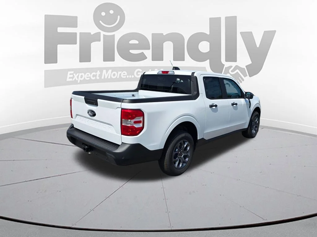New 2026 Oxford White Ford XLT image 5
