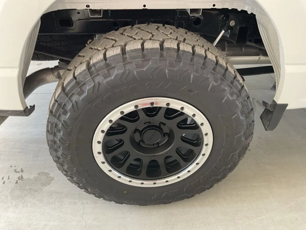 New 2026 Oxford White Ford XLT image 30