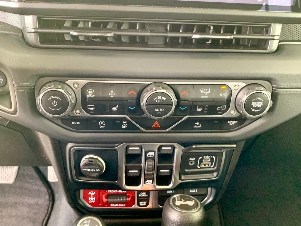 Used 2024 Gray Jeep Rubicon X image 37
