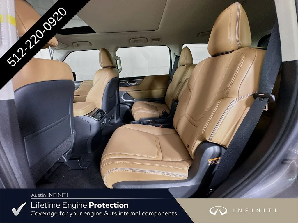 New 2027 Silver INFINITI LUXE image 32