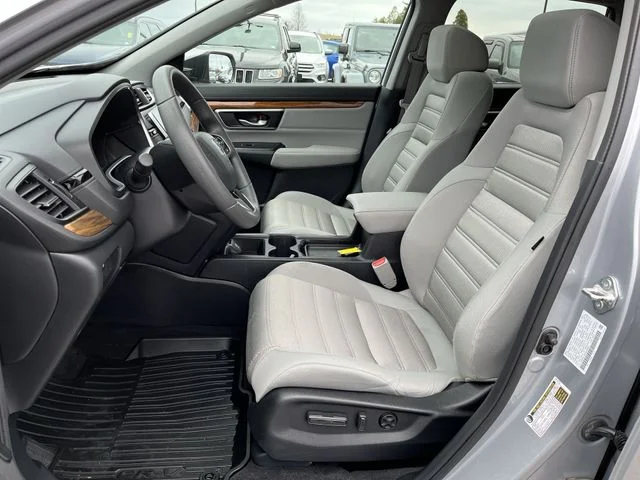 Used 2018  Honda EX image 15