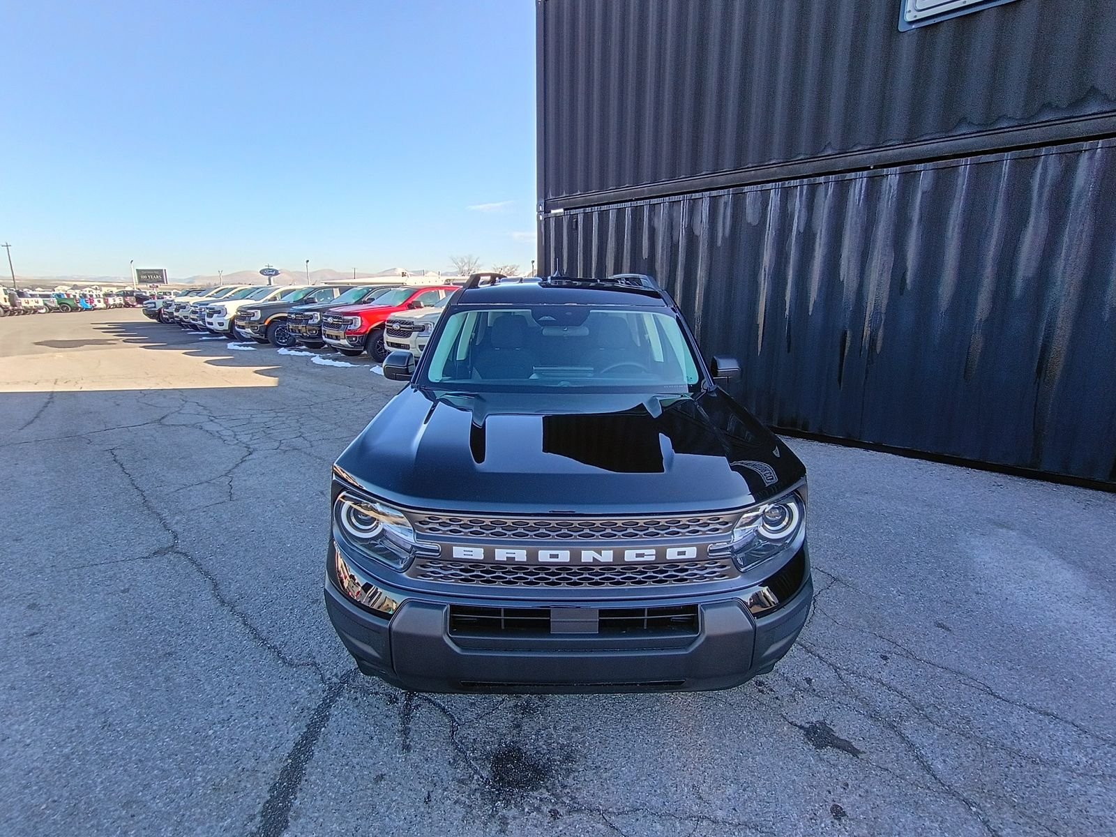 View vehicle photo 2