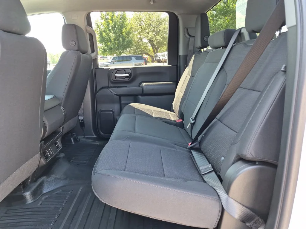 Used 2026 Summit White GMC Pro image 31