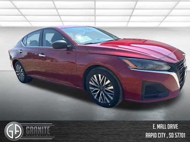 2025 Nissan Altima SV - Photo 8
