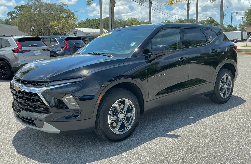 Used 2025 Black Chevrolet LT image 1