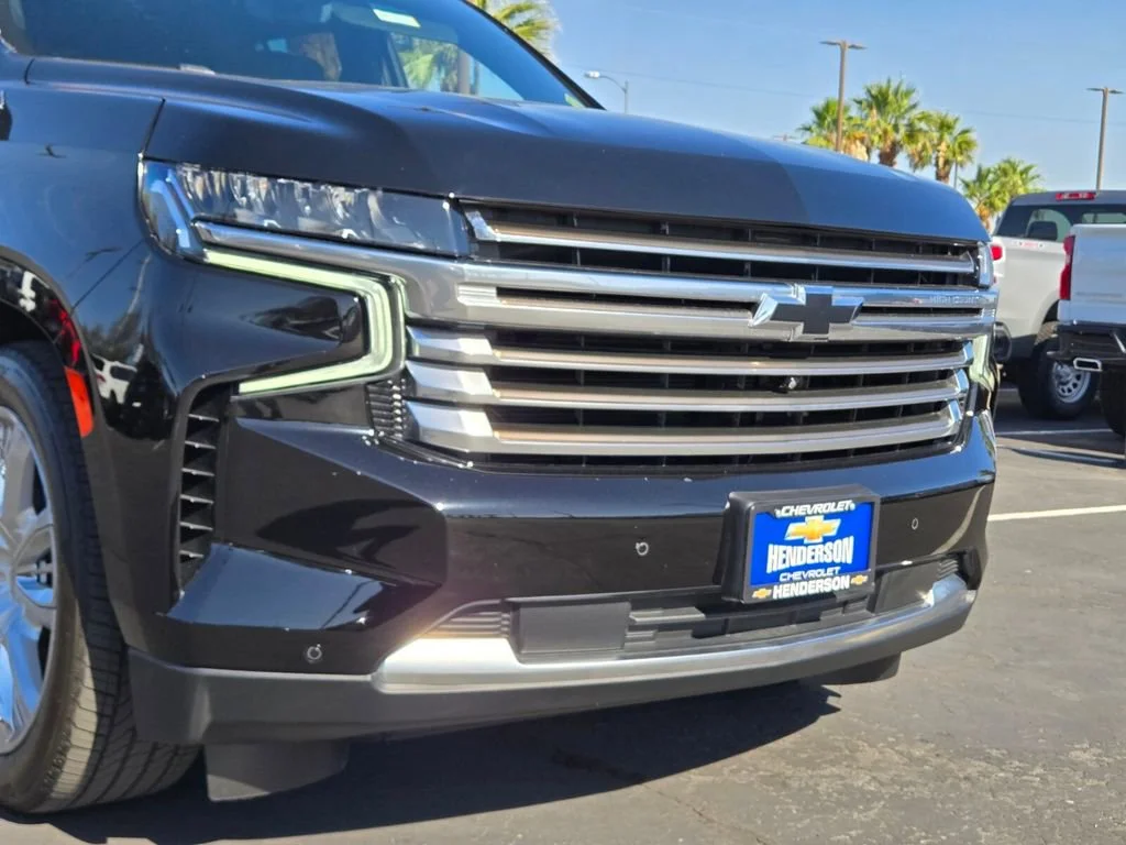 Used 2024 Black Chevrolet High Country image 8
