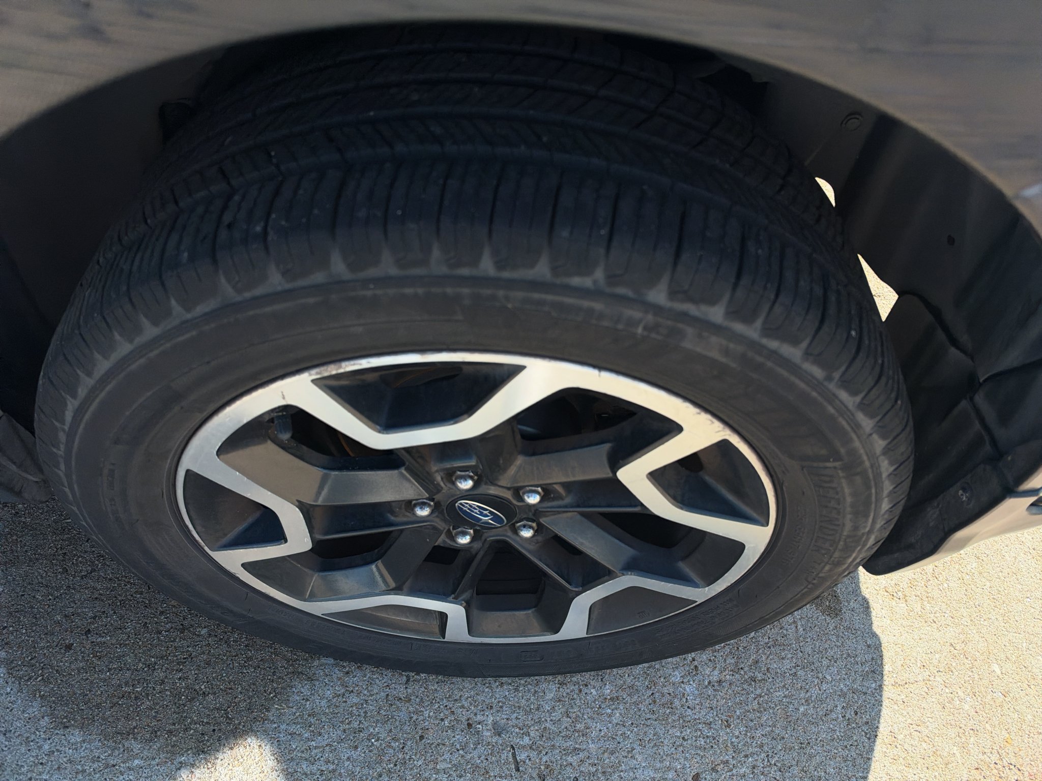 Used 2017 Dark Gray Metallic Subaru Premium image 10