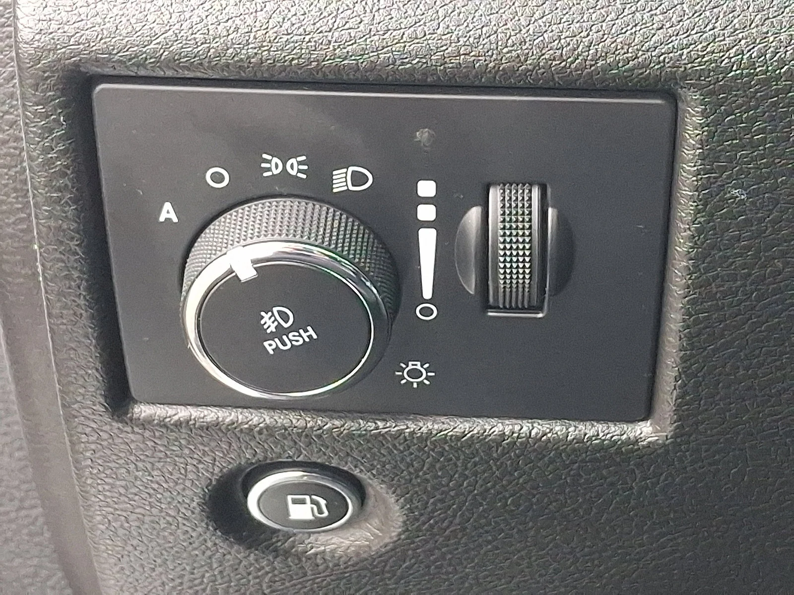 Certified Used 2021 Bright White Clearcoat Jeep Laredo X image 26