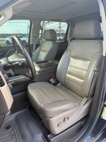 Used 2016 Iridium Metallic GMC Denali image 12