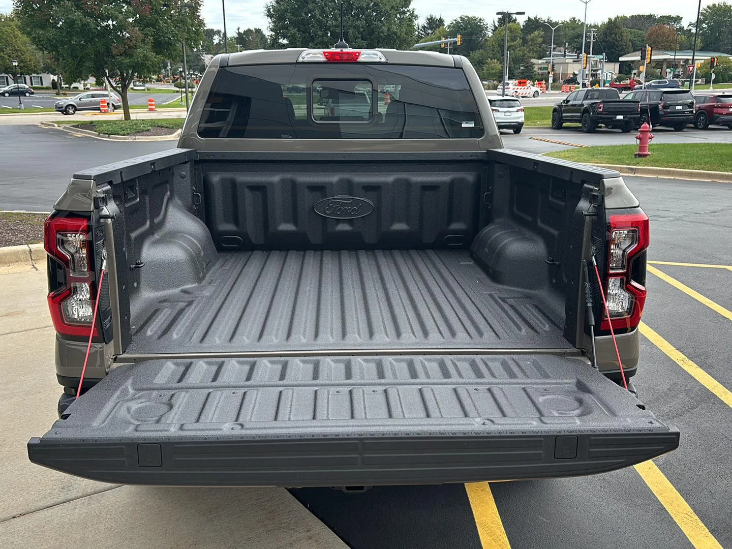 New 2026 Marsh Gray Ford Lariat® image 27