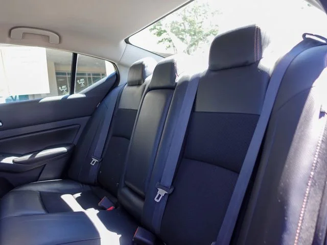 Used 2021 Black Nissan 2.5 SR image 24
