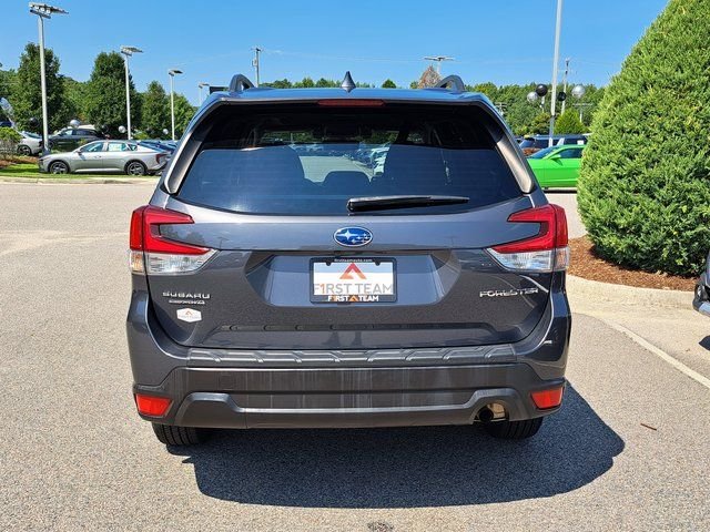 Certified Used 2021 Gray Subaru Premium image 7