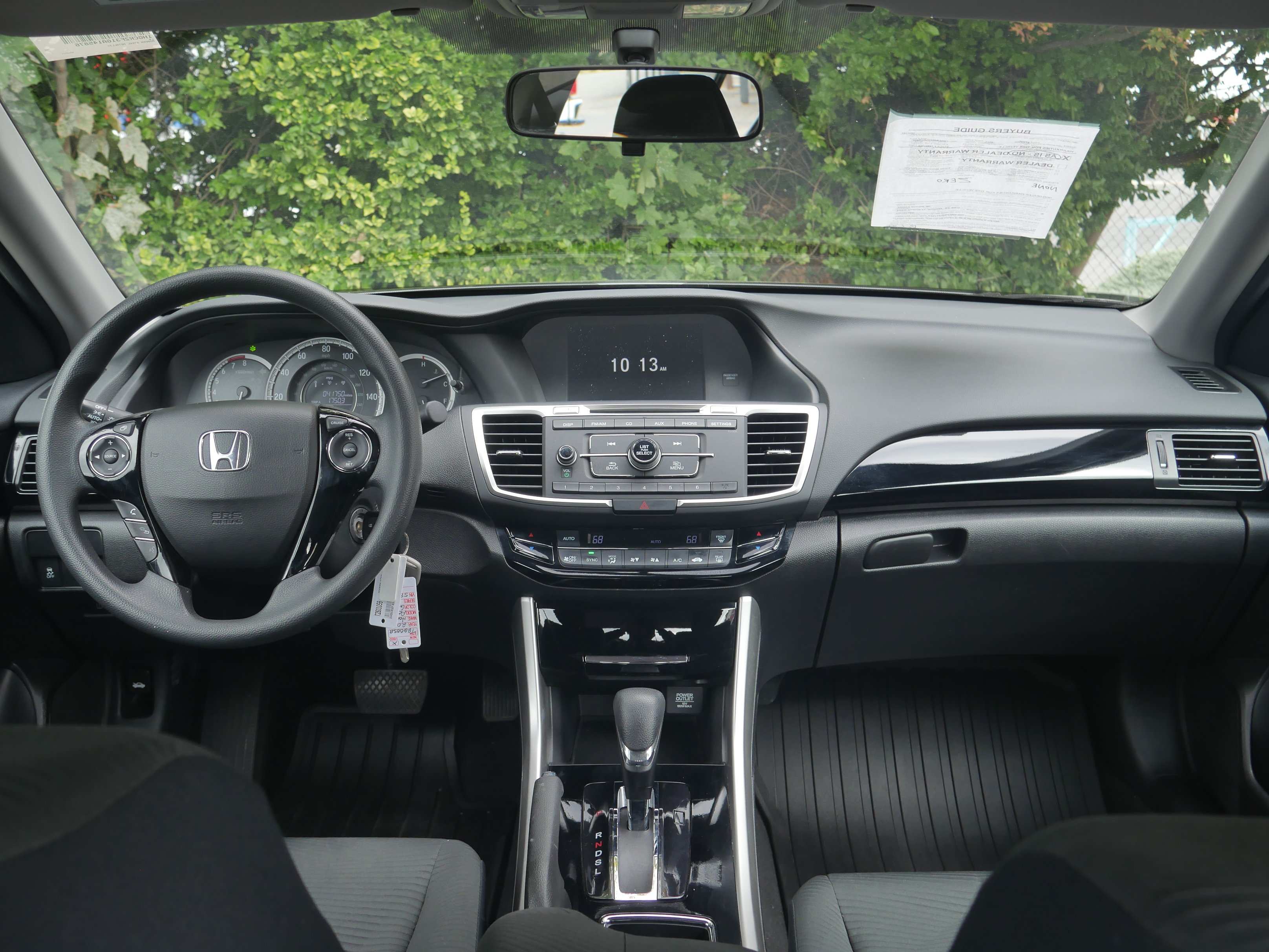 Used 2016 Modern Steel Metallic Honda LX image 9
