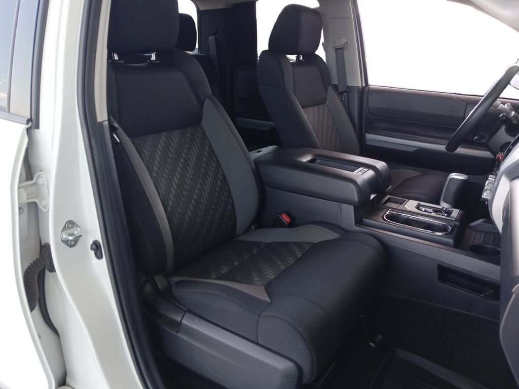 Used 2021 White Toyota SR5 image 26