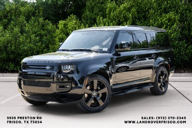 2025 Land Rover Defender 130 V8