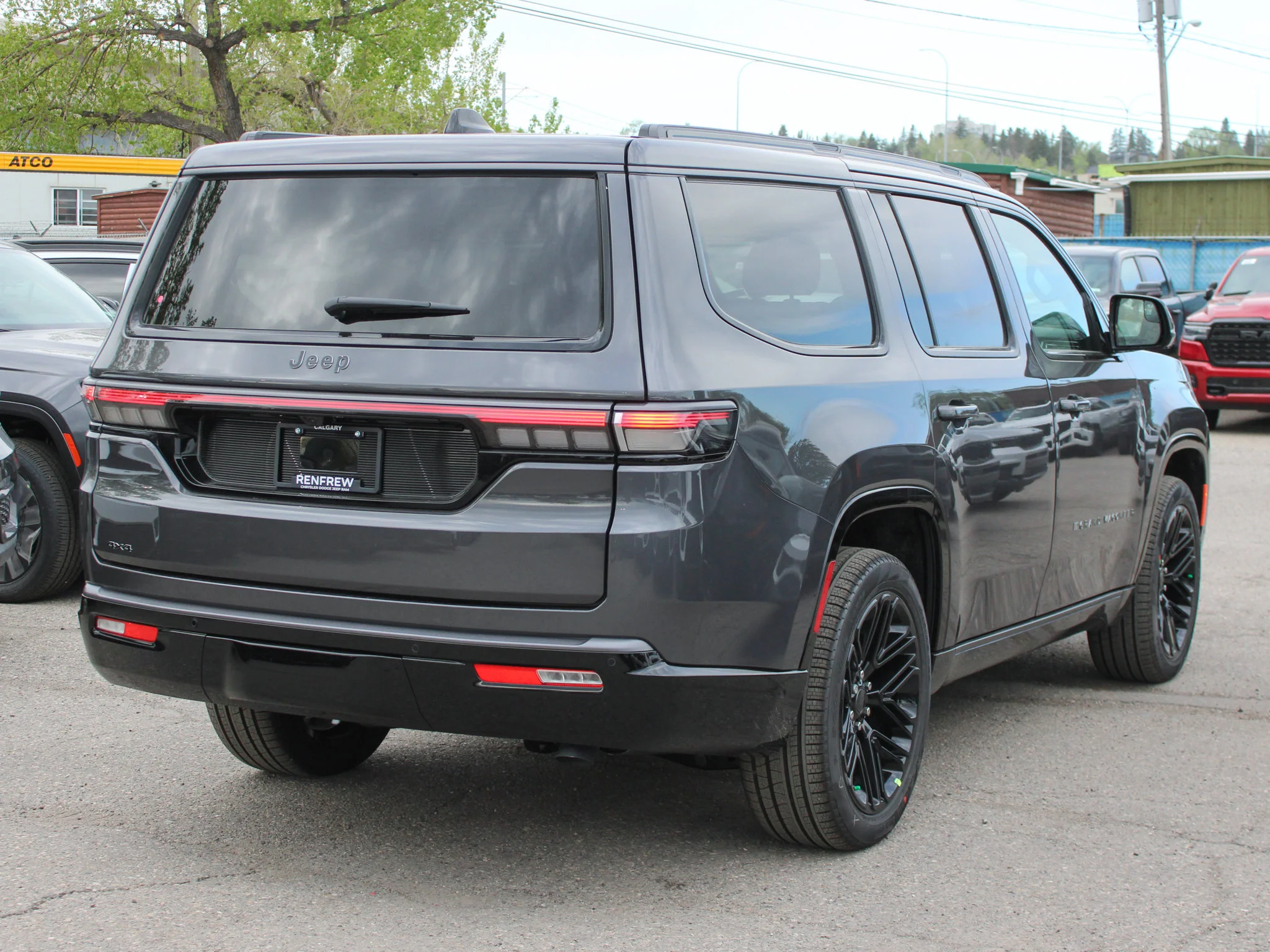New 2026 Grey Jeep Limited Reserve* image 6