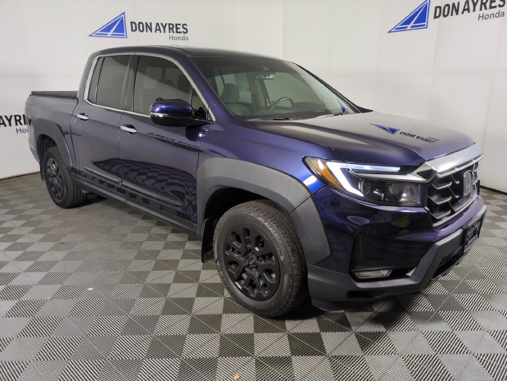 Used 2023 Obsidian Blue Pearl Honda RTL-E image 9