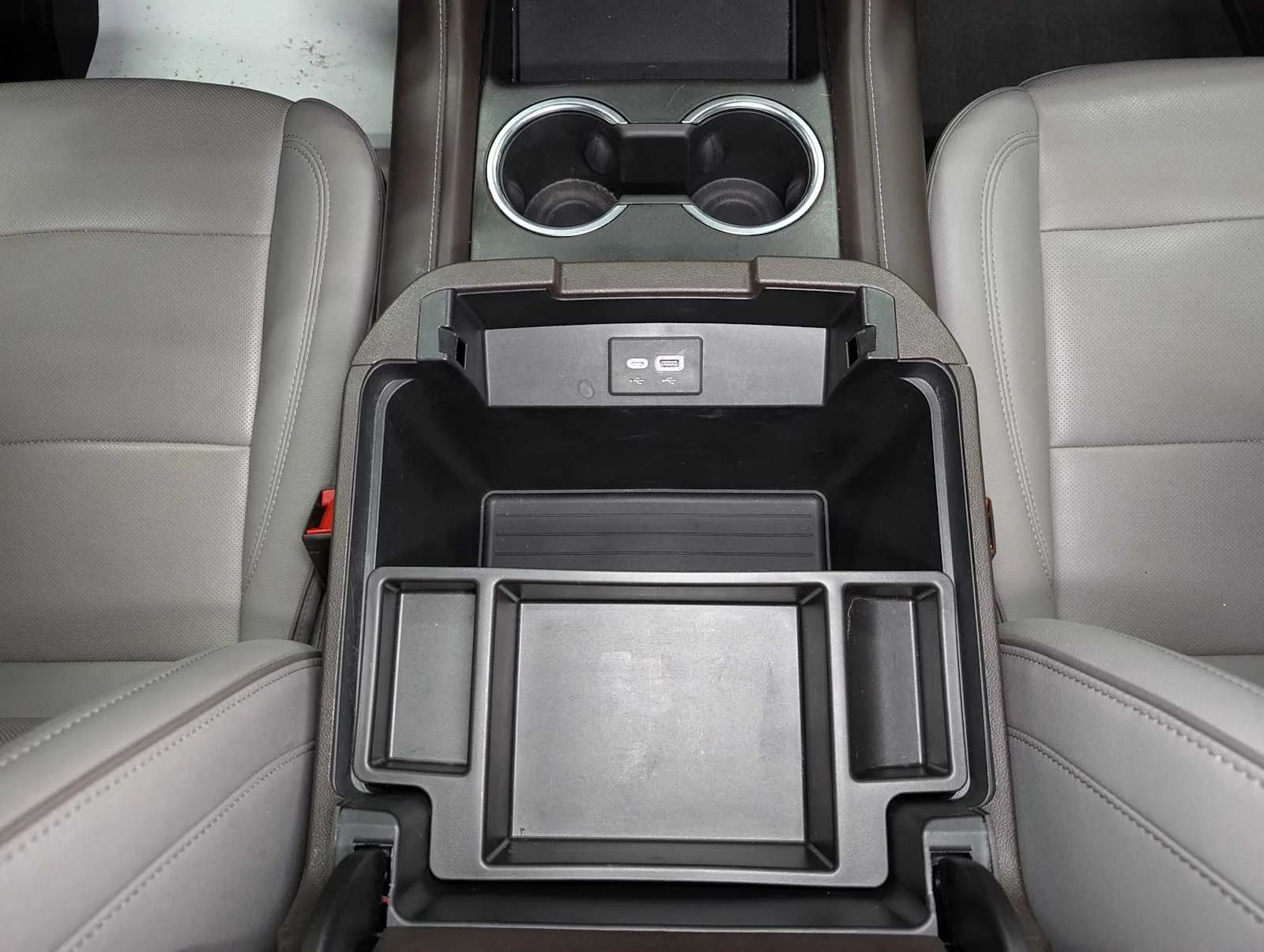 Used 2022 Satin Steel Metallic GMC SLT image 22