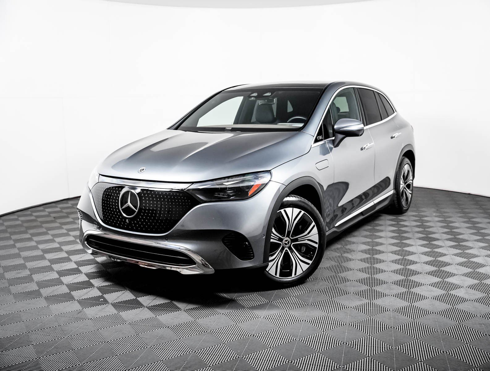 2023 Mercedes-Benz EQE