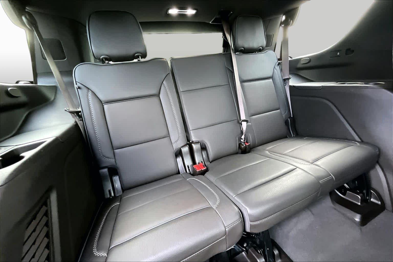 Used 2024 Onyx Black GMC Denali image 23