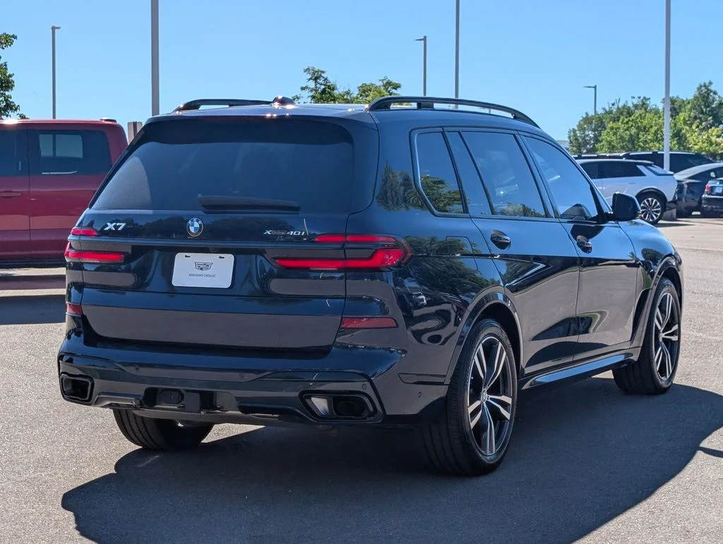Used 2025 Blue BMW xDrive40i image 6