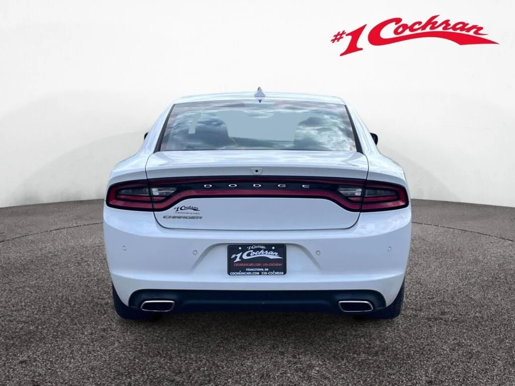 Used 2023 White Knuckle Clearcoat Dodge SXT image 8