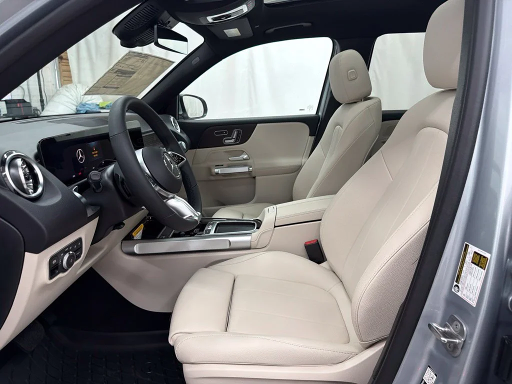 New 2026 Silver Mercedes-Benz GLB 250 image 12