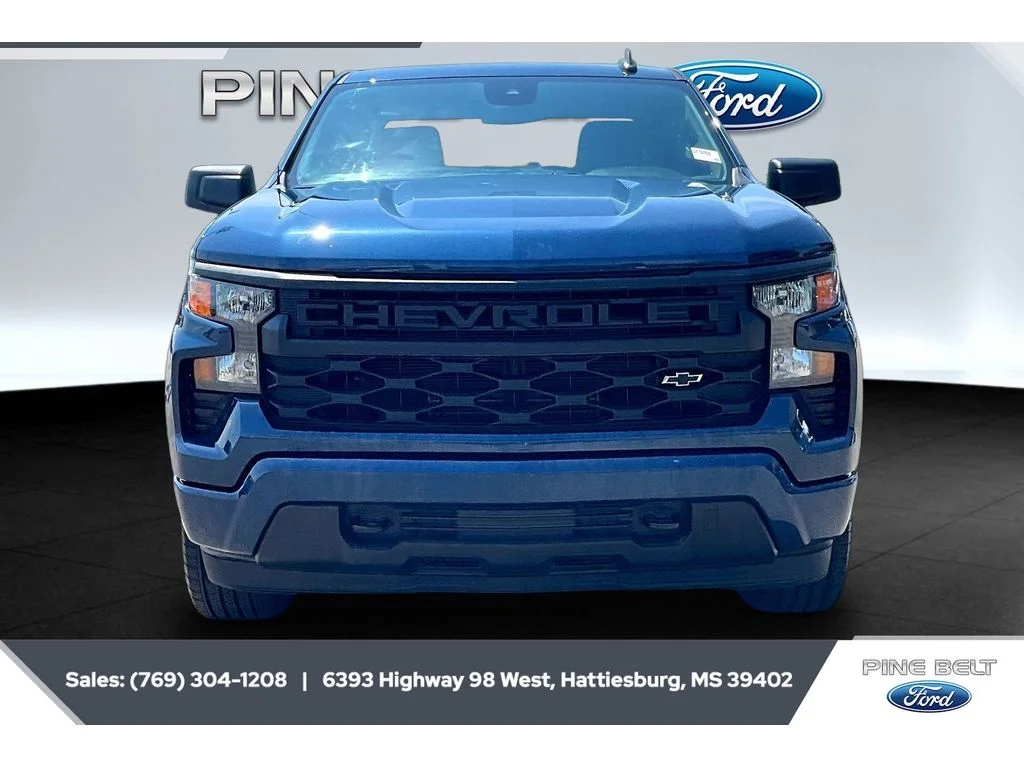 Used 2023 Northsky Blue Metallic Chevrolet Custom image 3