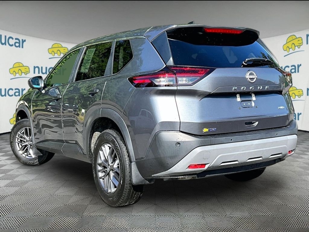 Used 2023 Gun Metallic Nissan S image 4