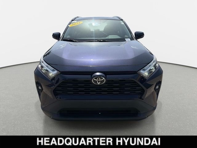 Used 2022 Blue Toyota XLE Premium image 6