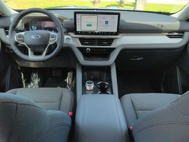 New 2026 Vapor Blue Metallic Ford Active image 15