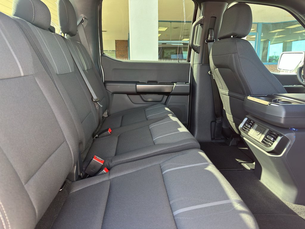 New 2026 Oxford White Ford STX® image 4
