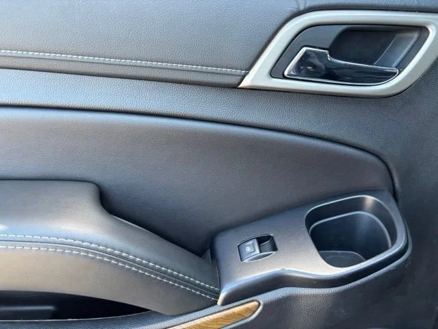 Used 2020 SATIN STEEL METALLIC GMC Denali image 17