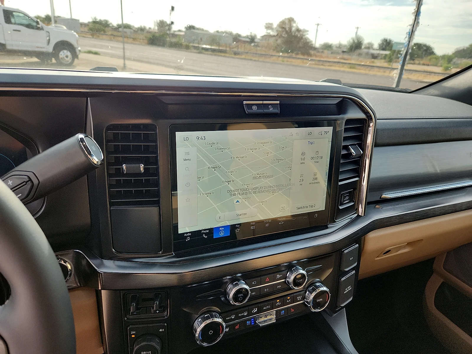 New 2026 Star White Metallic Tri-Coat Ford Lariat image 24