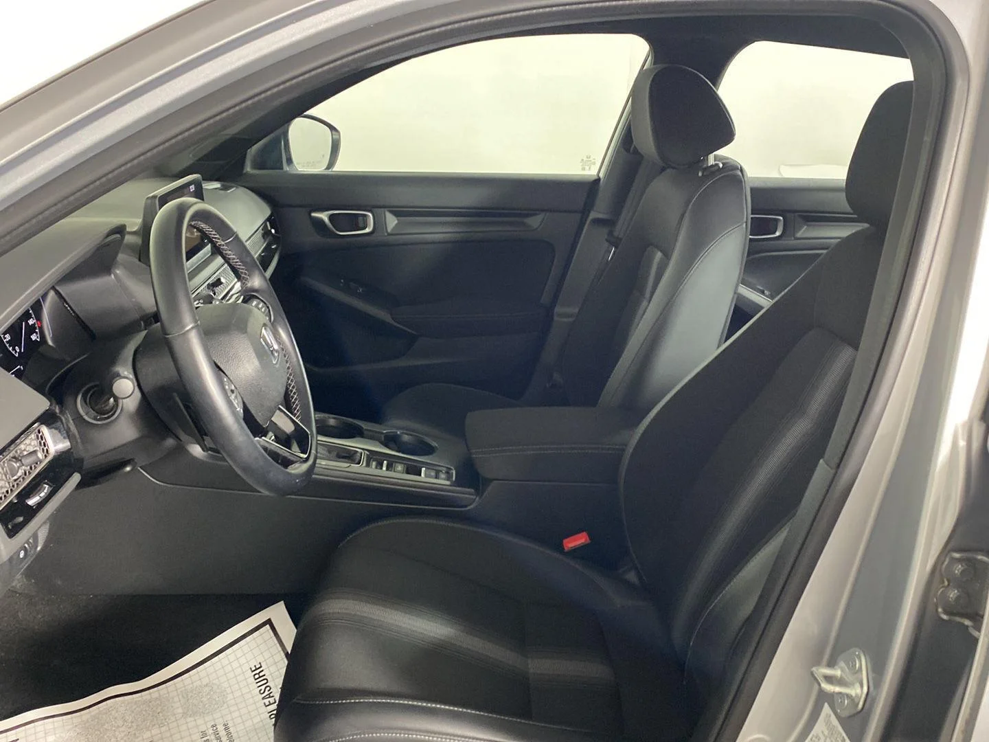 Used 2023 Lunar Silver Metallic Honda Sport image 13