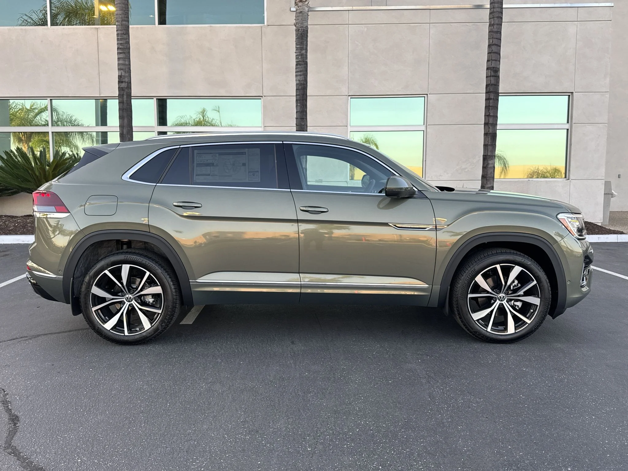 New 2026 Avocado Green Pearl Volkswagen 2.0T SEL Premium R-Line image 9