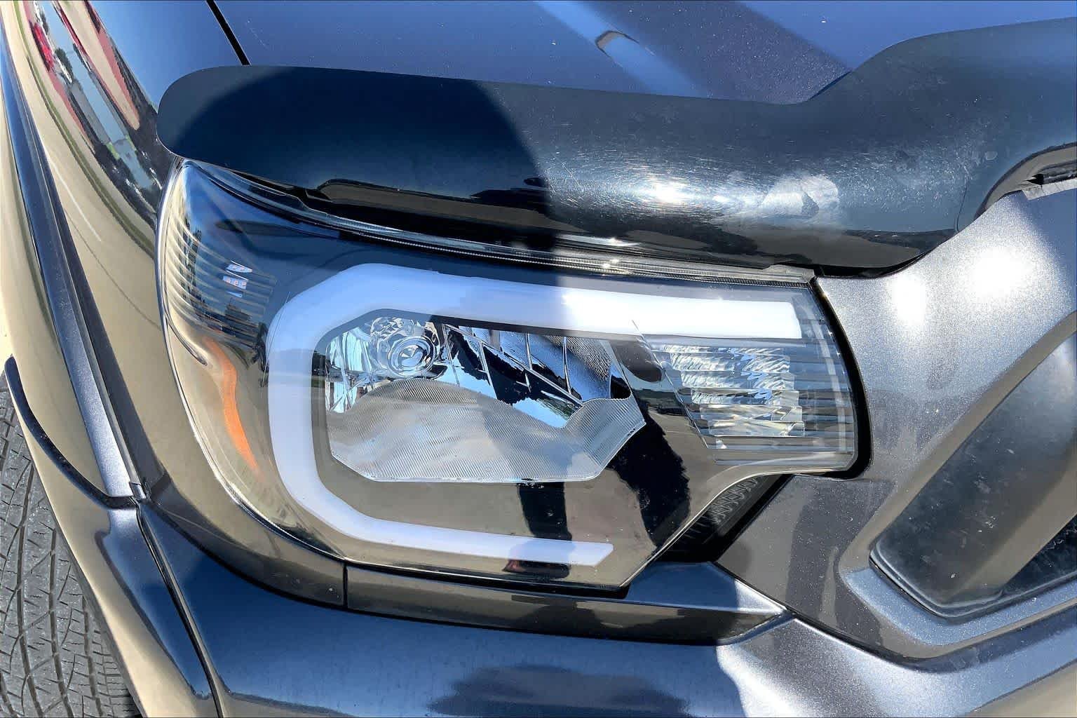 Used 2013 Magnetic Gray Metallic Toyota  image 26