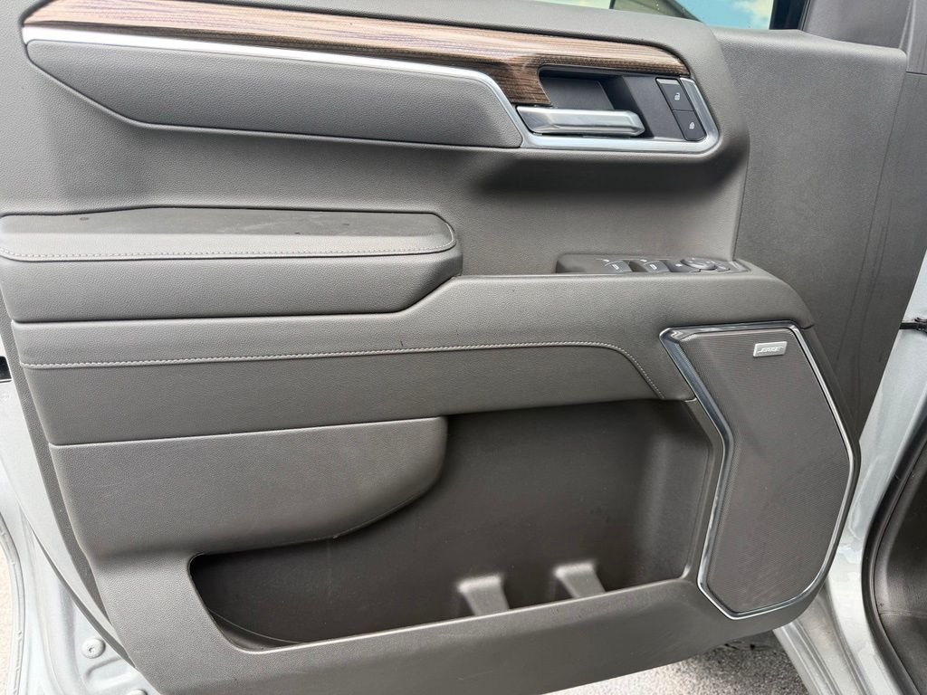 Used 2025 Gray Chevrolet LT Trail Boss image 11
