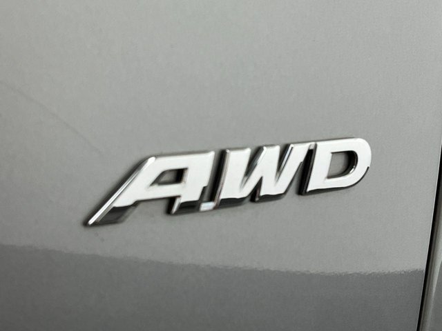 Used 2019 Lunar Silver Metallic Honda Touring image 31