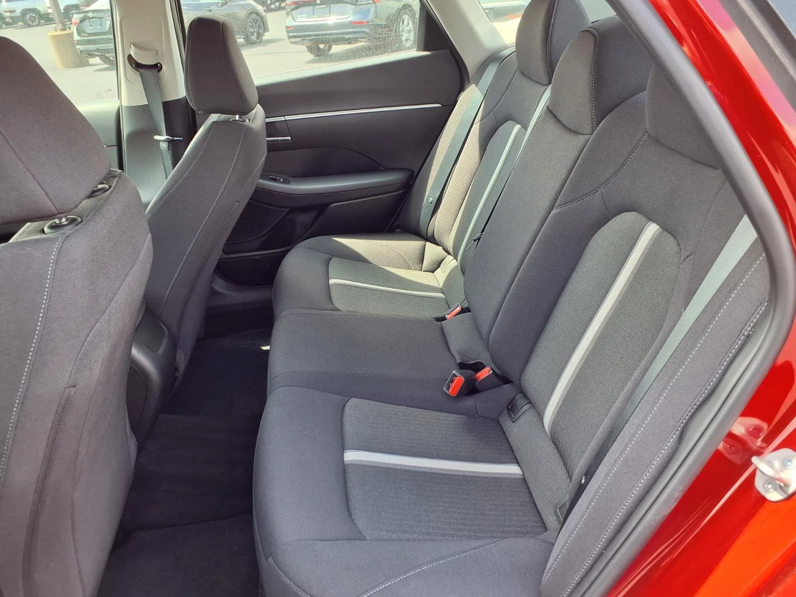 Used 2025 Ultimate Red Metallic Hyundai SE image 15