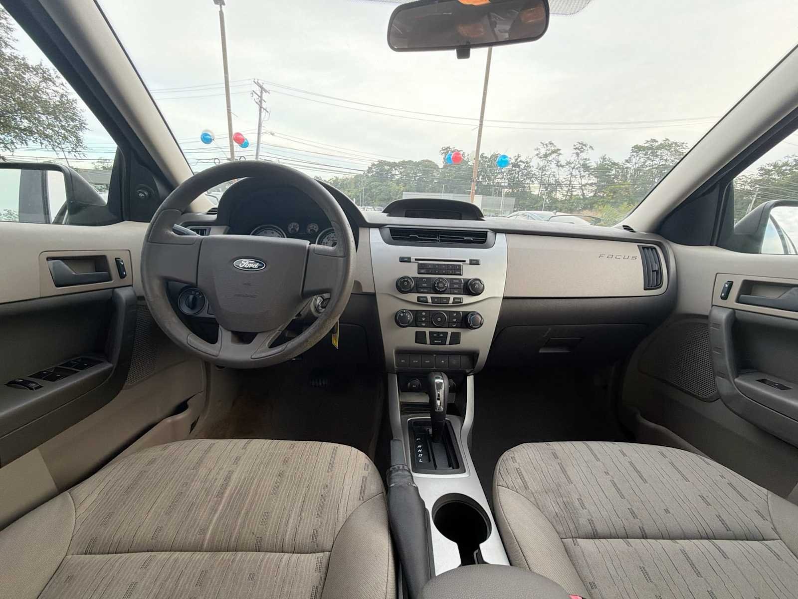 Used 2010 Sterling Grey Metallic Ford SE image 20