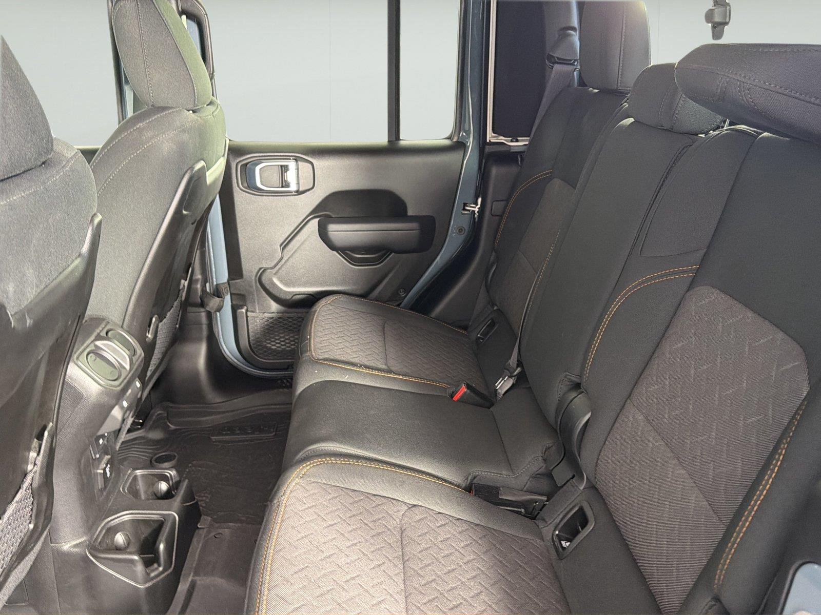 Used 2024 Anvil Clear Coat Jeep Mojave image 13