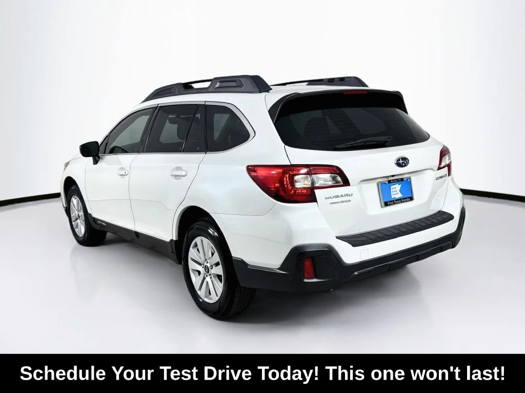 Used 2018 Crystal White Pearl Subaru 2.5i image 6