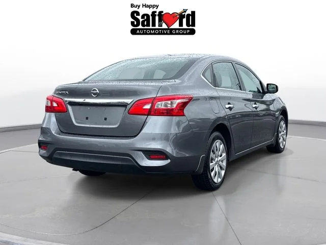 Used 2018 Gray Nissan S image 8